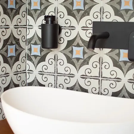 公寓 Beatrice By Locap Group 伊佐拉