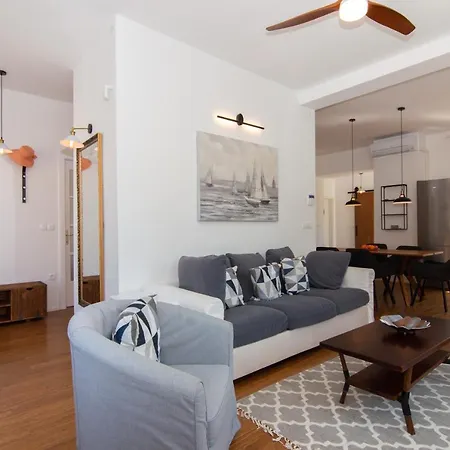 Beatrice By Locap Group 公寓 伊佐拉