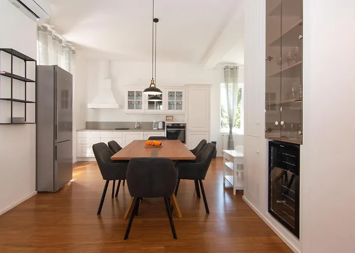 アパート Beatrice By Locap Group イゾラ