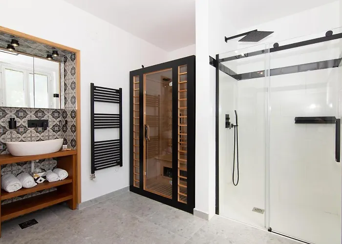 Beatrice By Locap Group * イゾラ